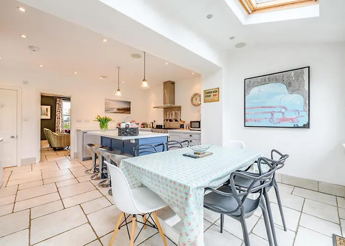Sunnybeck Cottage Award Winning Dog Friendly