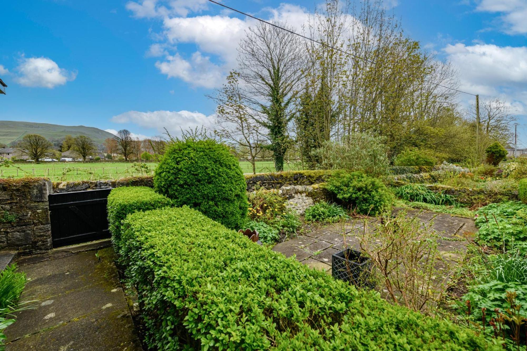 Sunnybeck Award Winning Dog Friendly Holiday home
