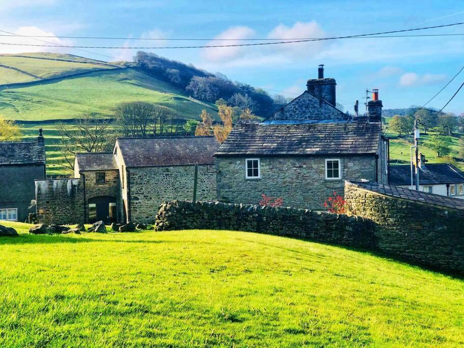 Sunnybeck Award Winning Dog Friendly Holiday home *